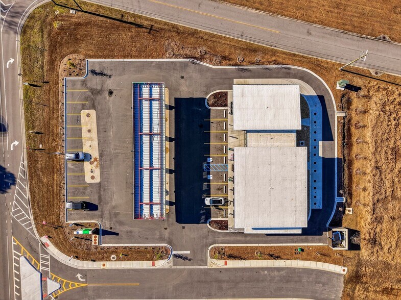 More Photos Of 5652 Ogeechee Rd, Savannah General Retail For Lease