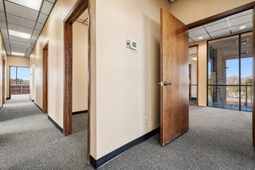 More Photos Of 2701 E Speedway Blvd, Tucson Medical For Sale