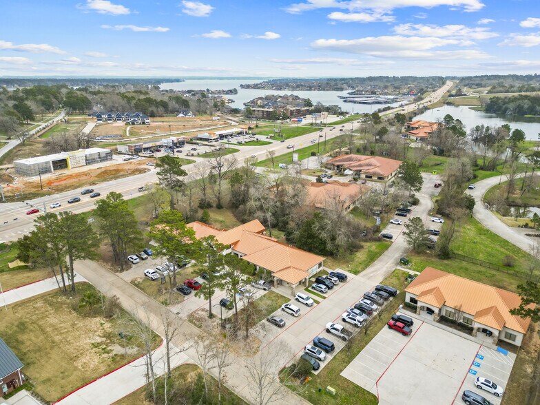 More Photos Of 123 Blue Heron Dr, Montgomery Office For Lease