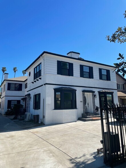 Primary Photo Of 1746 Crenshaw Blvd, Los Angeles Apartments For Sale