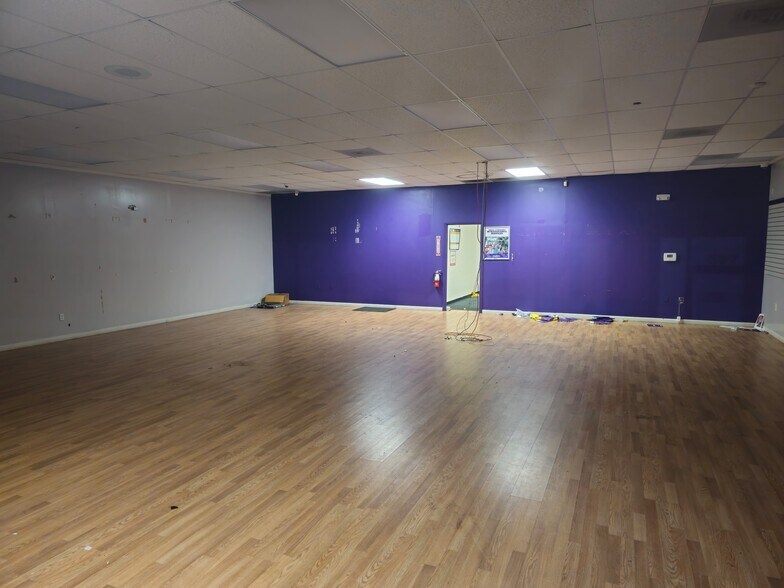 More Photos Of 597 Whitman St, Orangeburg Freestanding For Sale