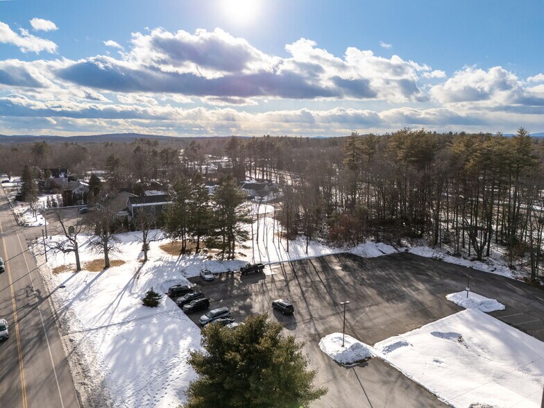 More Photos Of 646 Daniel Webster Hwy, Merrimack Specialty For Lease