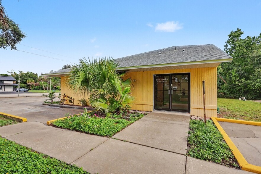 More Photos Of 1589 S Wickham Rd, West Melbourne Medical For Sale