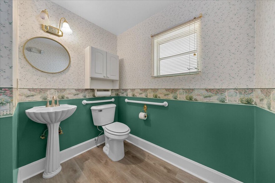 More Photos Of 2206 SE 3rd Ave, Ocala Office Residential For Sale