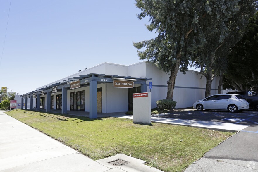 Primary Photo Of 13128-13140 Telegraph Rd, Santa Fe Springs Warehouse For Lease
