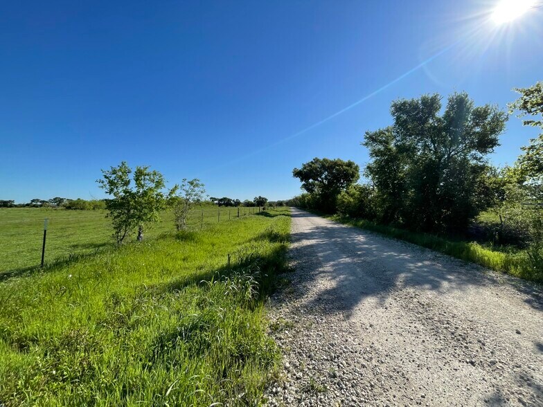 More Photos Of 1127 Lcr 607, Groesbeck Land For Sale