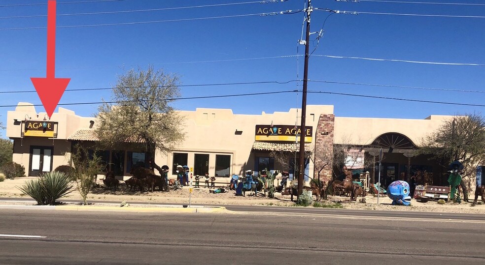 More Photos Of 6070 E Cave Creek Rd, Cave Creek Storefront Retail Office For Lease