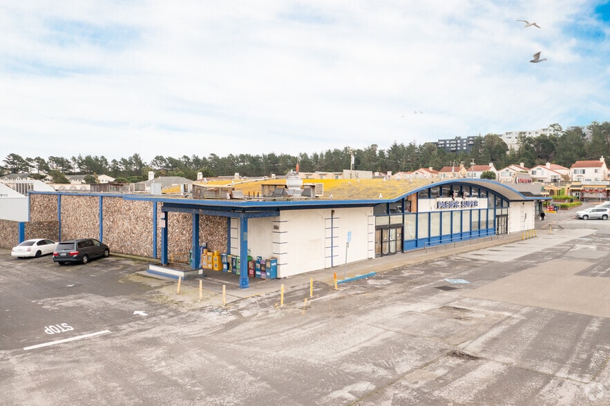 More Photos Of St Francis Sq @ St. Francis Sq. & Southgate Blvd., Daly City Unknown For Lease