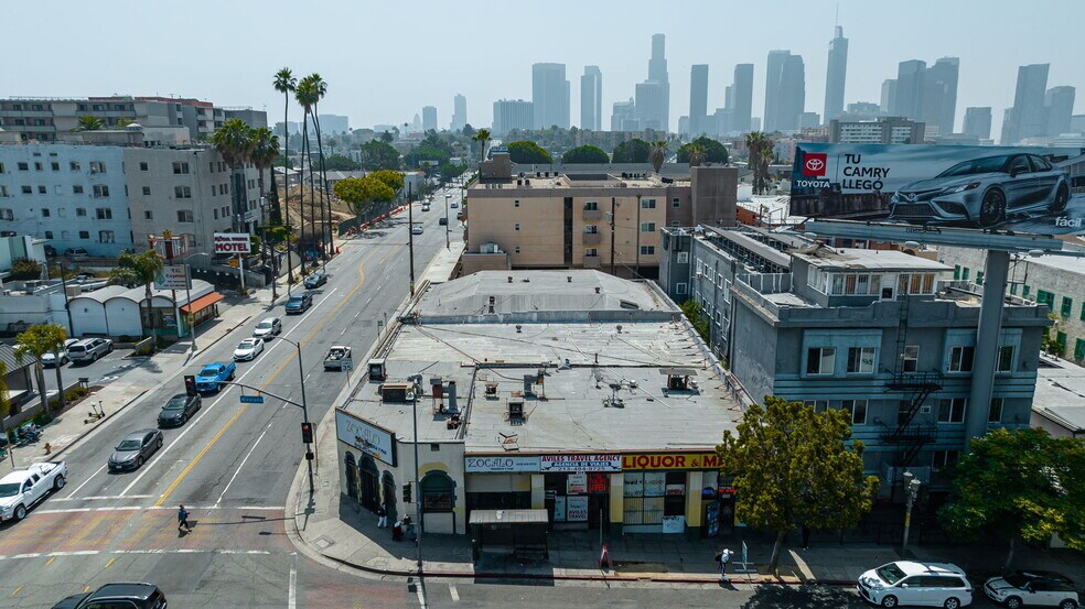 More Photos Of 2020-2028 W 3rd St, Los Angeles Storefront For Lease