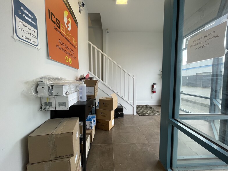 More Photos Of 1833 Coast Meridian Rd, Port Coquitlam Warehouse For Sale
