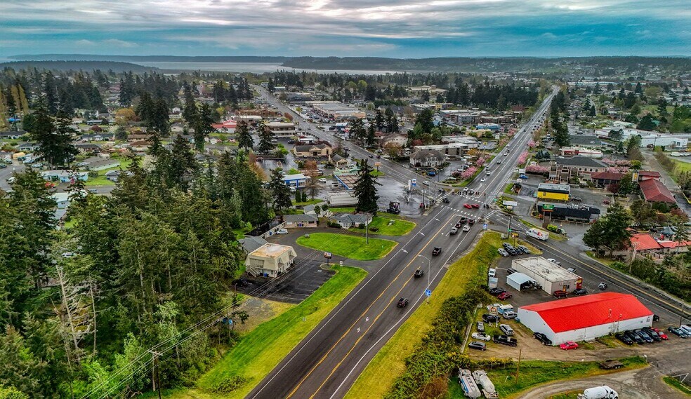 More Photos Of 33020 WA-20, Oak Harbor Apartments For Sale