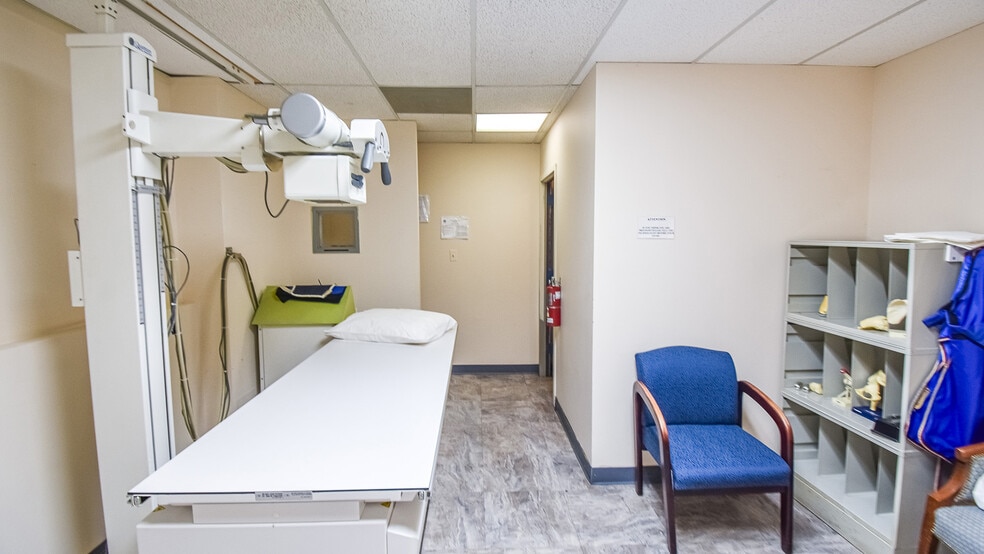 More Photos Of 5632 Annapolis Rd, Bladensburg Medical For Sale