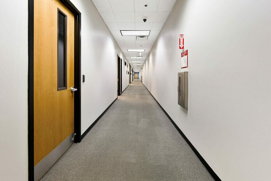 More Photos Of 200 N Richard Jackson Blvd, Panama City Beach Office For Sale