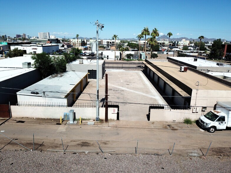 More Photos Of 1417-1421 E Washington St, Phoenix Warehouse For Lease