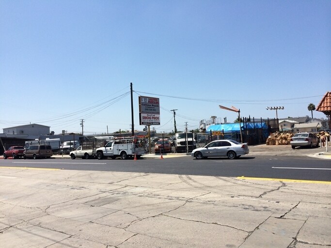 More Photos Of 16613-16611 S Vermont Ave, Gardena Auto Repair For Lease
