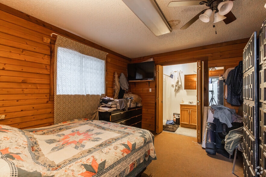 More Photos Of 2244 Highway 69 S, Greenville Auto Repair For Sale