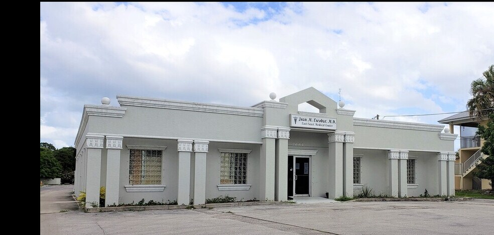 More Photos Of 7664 S US Highway 1, Port Saint Lucie Medical For Lease