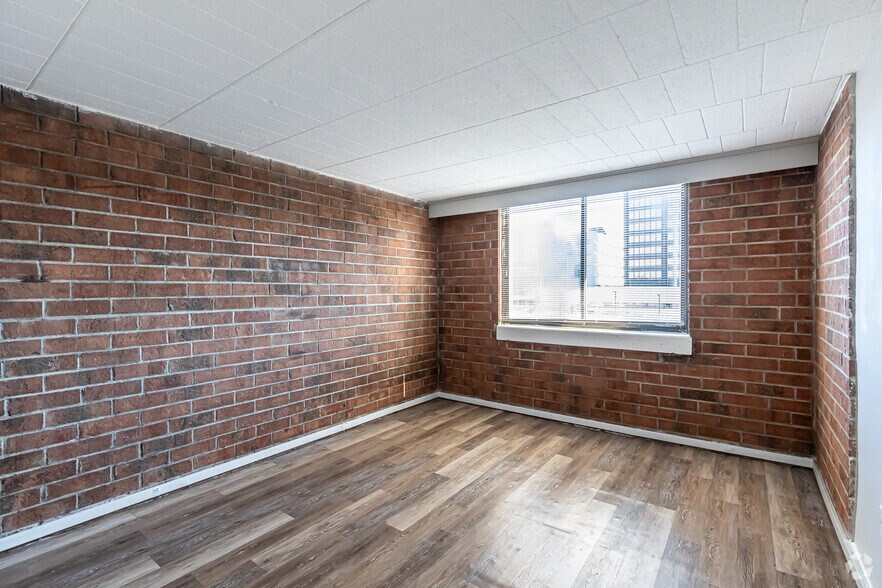 More Photos Of 59 Sumner St, Hartford Apartments For Sale