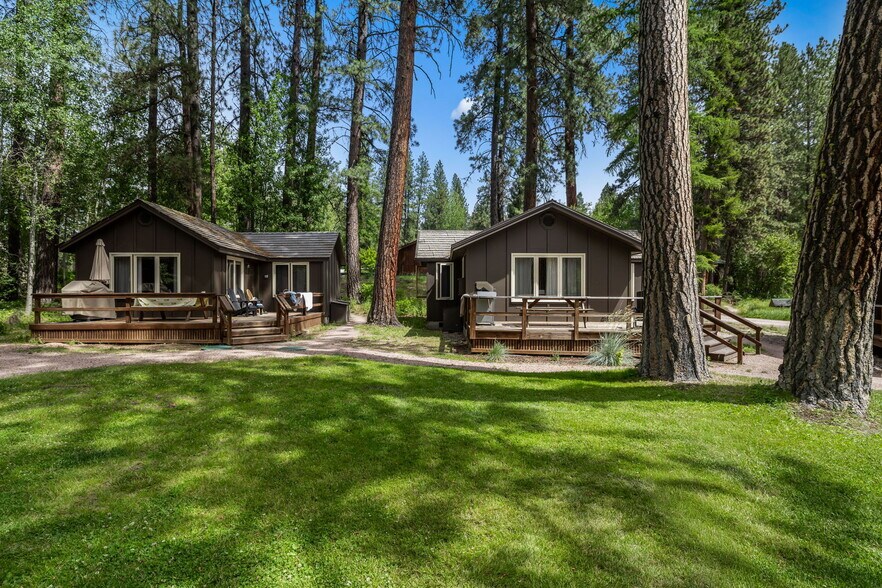 More Photos Of 13375 SW Forest Service Rd, Camp Sherman Hotel For Sale