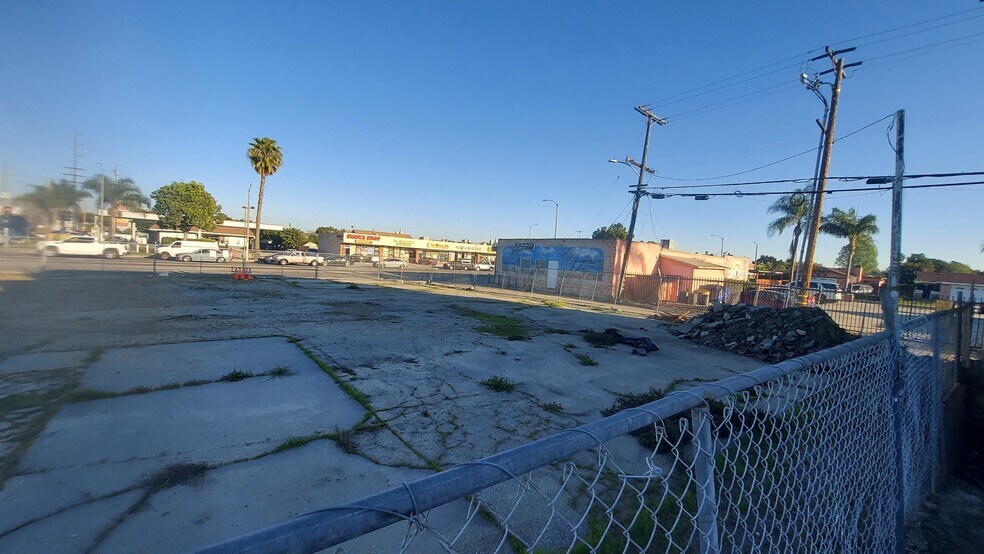 More Photos Of 23919 Avalon Blvd, Carson Land For Lease