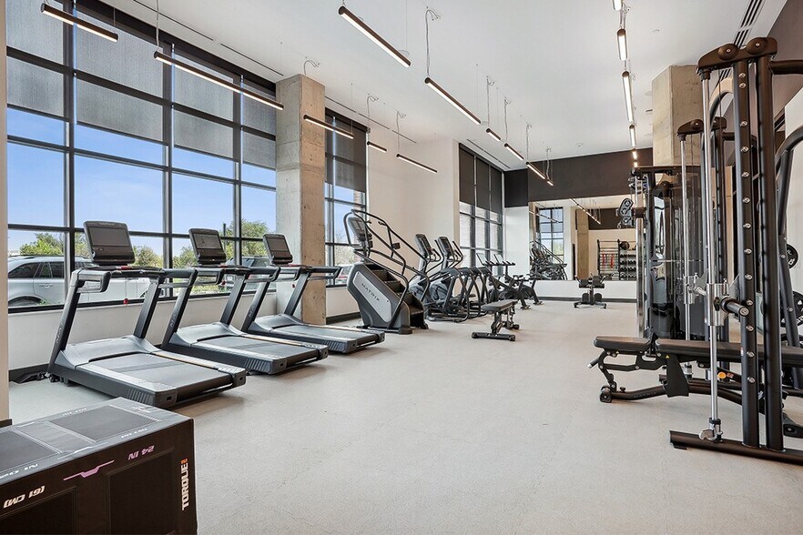 More Photos Of 2950 Arkins Ct, Denver Apartments For Lease