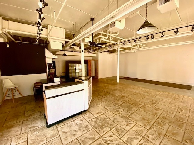 More Photos Of 100 Market St, Chattanooga Storefront For Sale