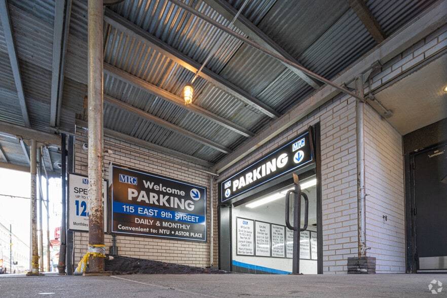 More Photos Of 59 Fourth Ave, New York Apartments For Lease