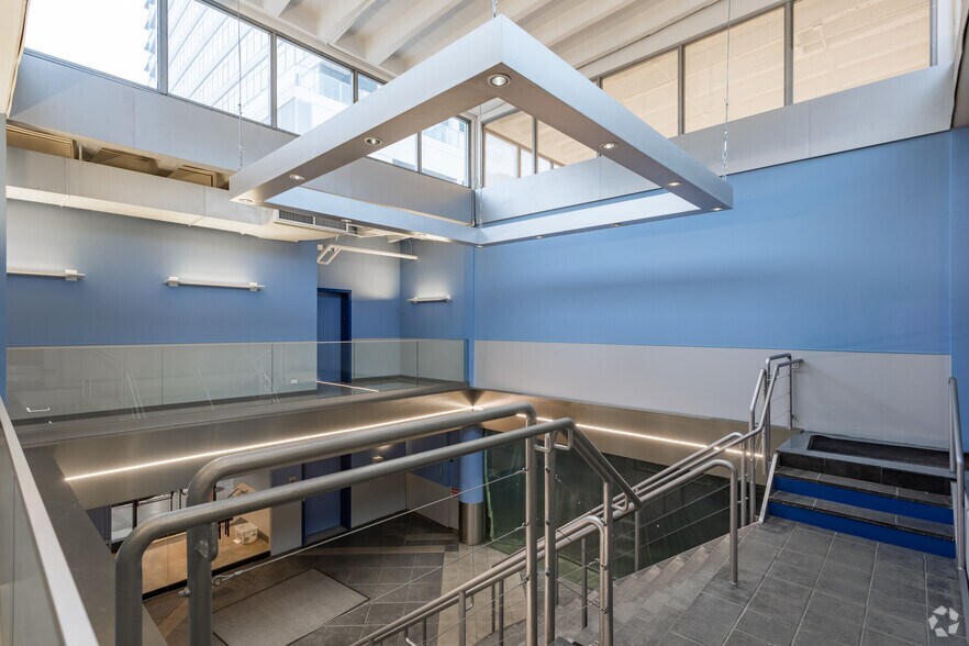 More Photos Of 361 W Chestnut St, Chicago Office For Lease