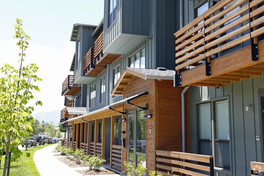 More Photos Of 5340 Gunbarrel Center Ct, Boulder Apartments For Lease