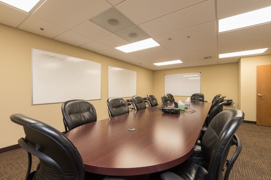 More Photos Of 1992 Saint St, Richland Flex For Sale