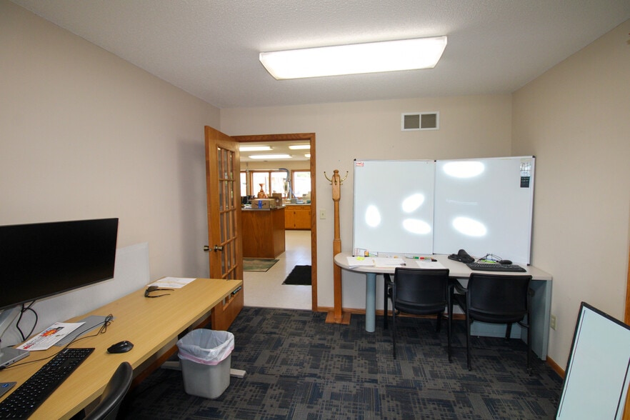 More Photos Of 135 E Front St, Claremont Specialty For Sale