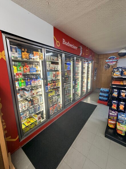 More Photos Of 201 S Highway 63, Freeburg Convenience Store For Sale