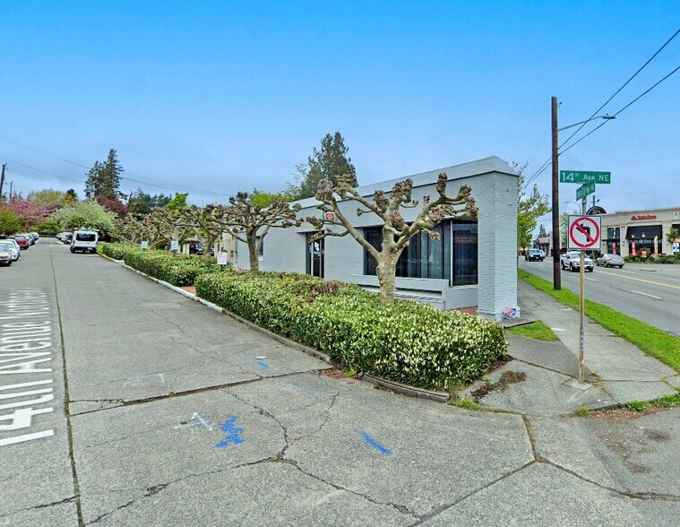 More Photos Of 8001-8007 Lake City Way NE, Seattle Freestanding For Sale