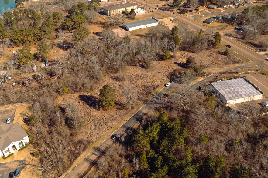 More Photos Of 594 Pearson Rd, Pearl Land For Sale