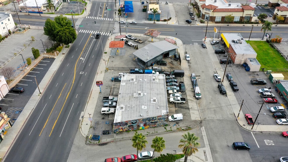 More Photos Of 14609 S Meyer St, San Fernando Auto Repair For Lease