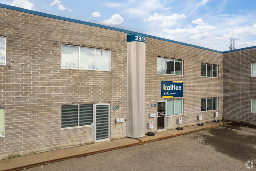 More Photos Of 2315 Boul Des Entreprises, Terrebonne Industrial For Sale