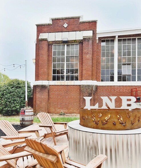 More Photos Of 2110 Chicopee Mill Rd, Gainesville Unknown For Lease