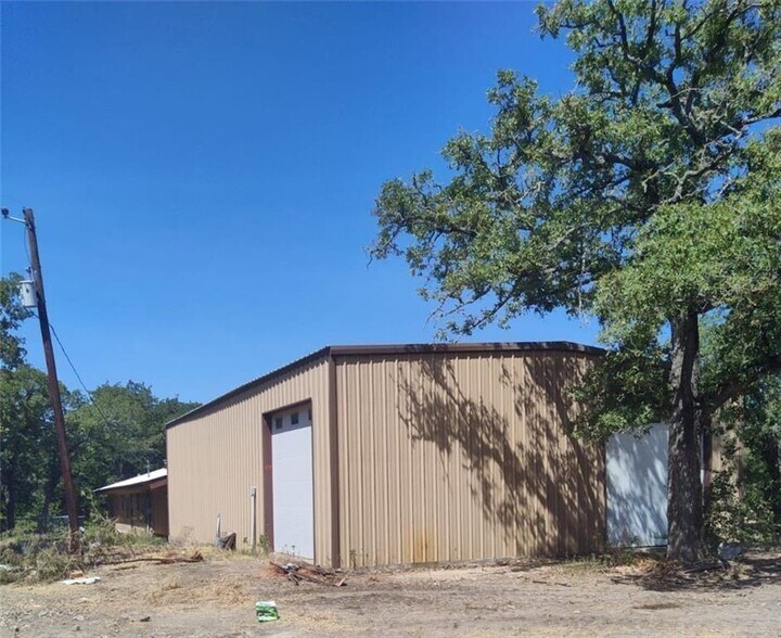 More Photos Of 19219 Hog Eye Rd, Manor Light Distribution For Sale
