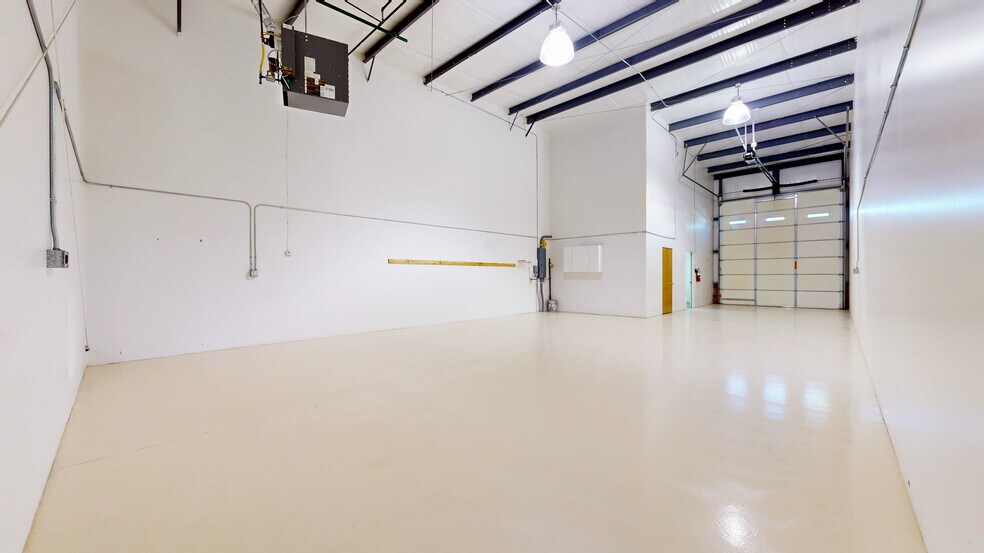 More Photos Of 200 12th St SW, Loveland Warehouse For Sale