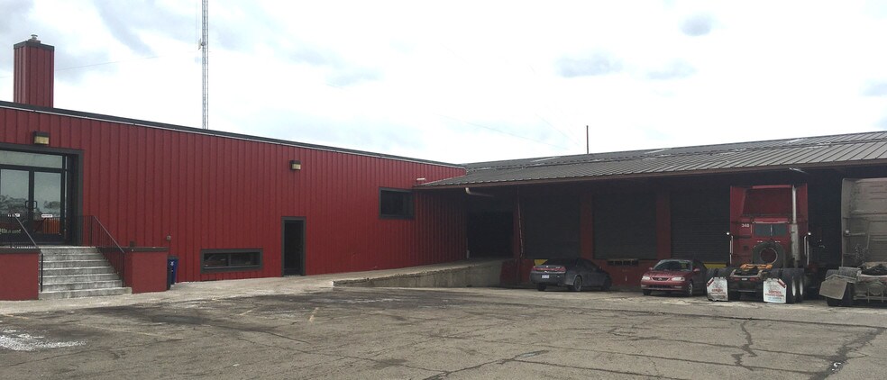 More Photos Of 4175 Central St, Detroit Truck Terminal For Lease