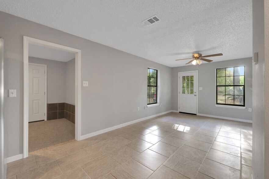 More Photos Of 1133 Girvin Rd, Jacksonville Land For Sale