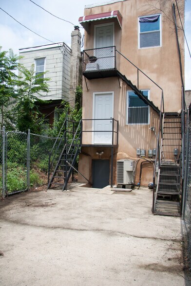 More Photos Of 6006 Chestnut St, Philadelphia Storefront Retail Residential For Sale