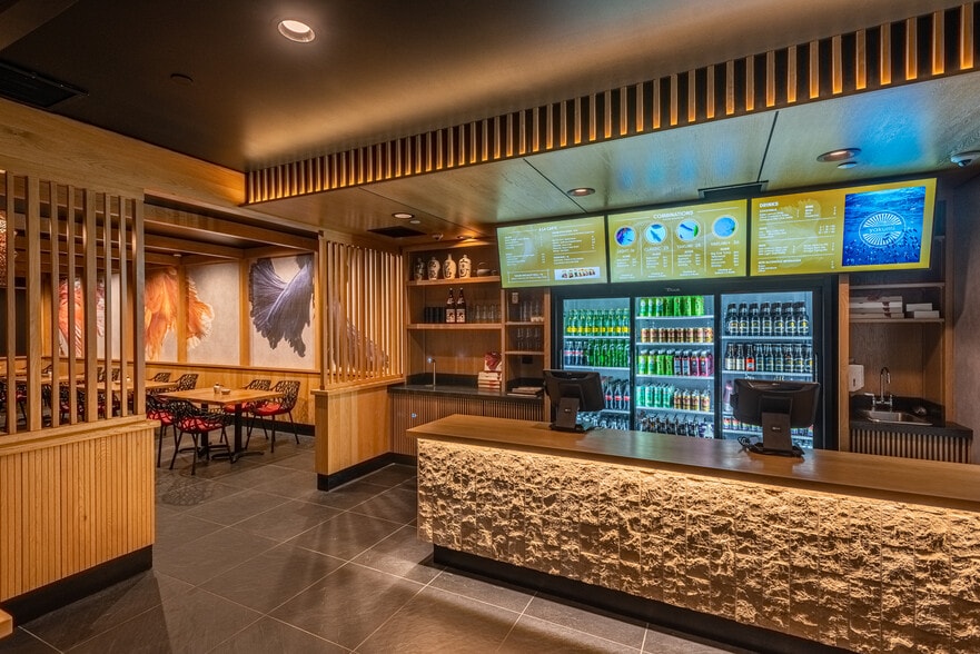 More Photos Of 3919 W Riverside Dr, Burbank Freestanding For Lease