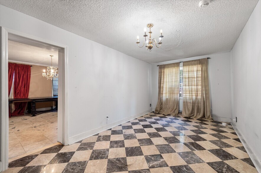 More Photos Of 565 Savannah Hwy, Charleston Office Residential For Sale