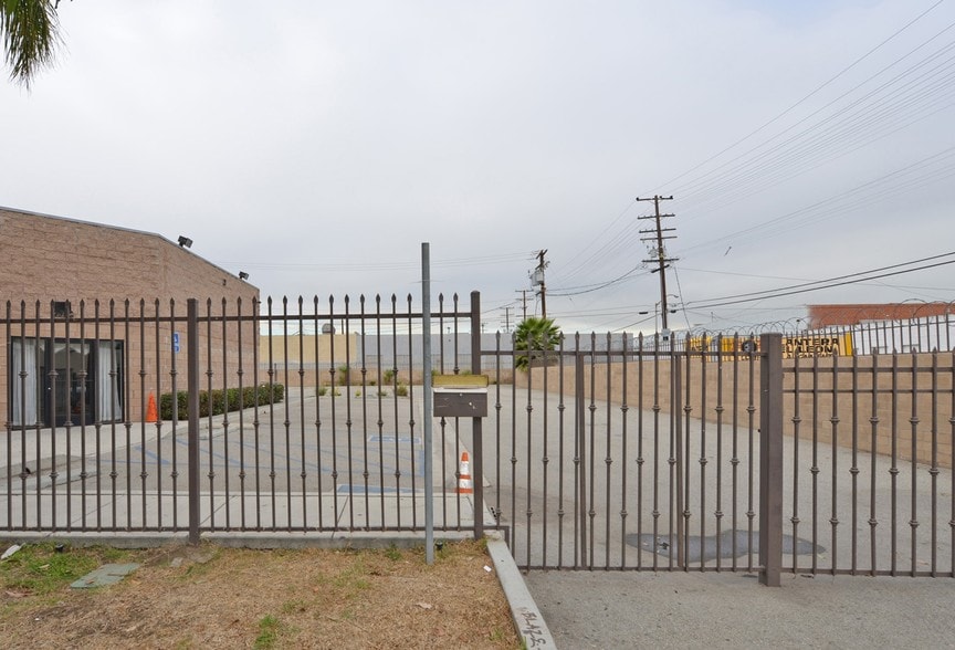 More Photos Of 2549 E 57th St, Huntington Park Land For Sale