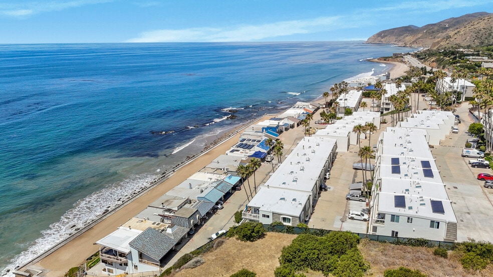 More Photos Of 11914 Beach Club Way, Malibu Multifamily For Sale