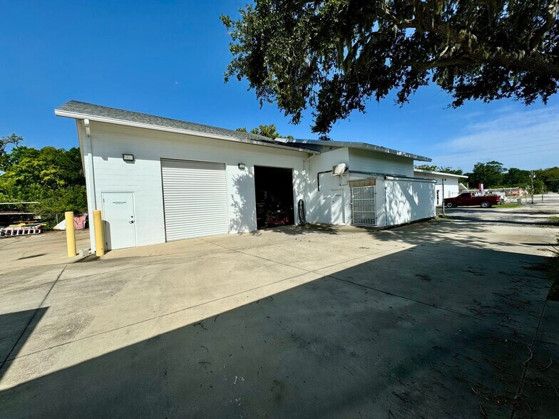 More Photos Of 517 Mason Ave, Daytona Beach Freestanding For Lease