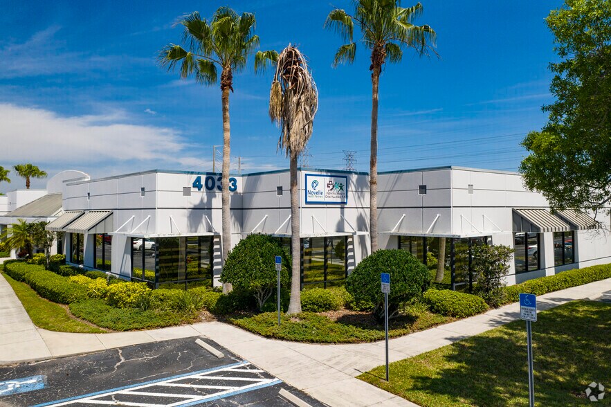 Primary Photo Of 4033 Tampa Rd, Oldsmar Office For Lease