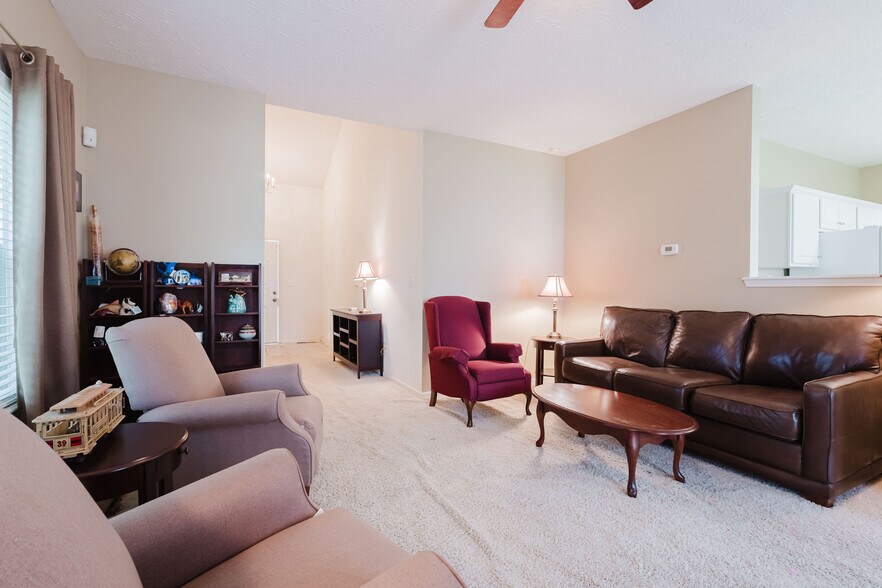 More Photos Of , Lexington Specialty For Sale