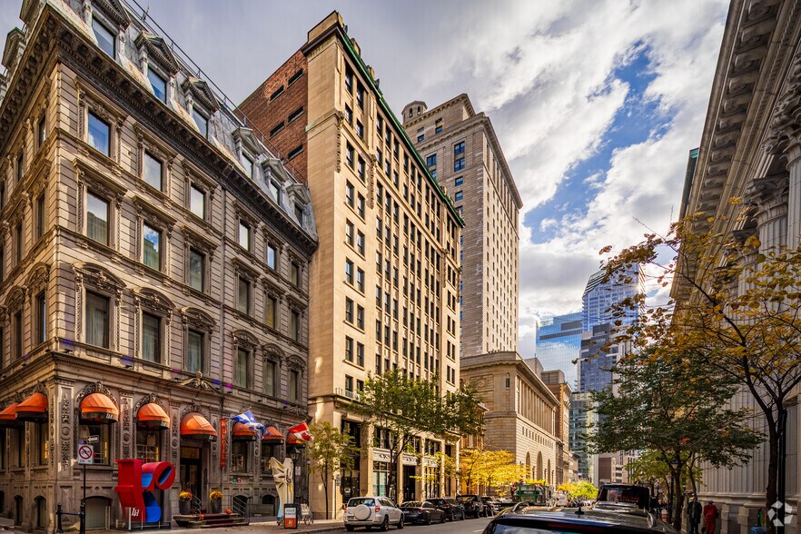 Primary Photo Of 276-288 Rue Saint-Jacques, Montréal Office For Lease